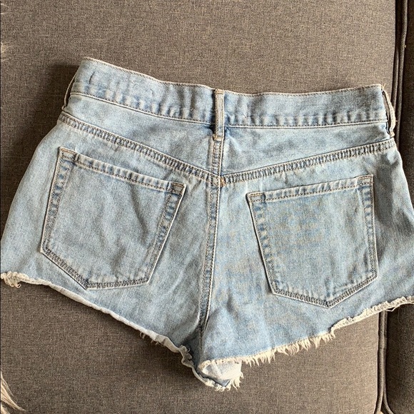 Bullhead Jean Shorts - Picture 3 of 5